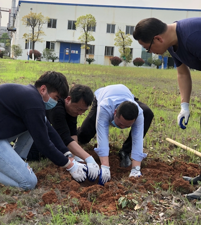 義務勞動.jpg 義務勞動.jpg