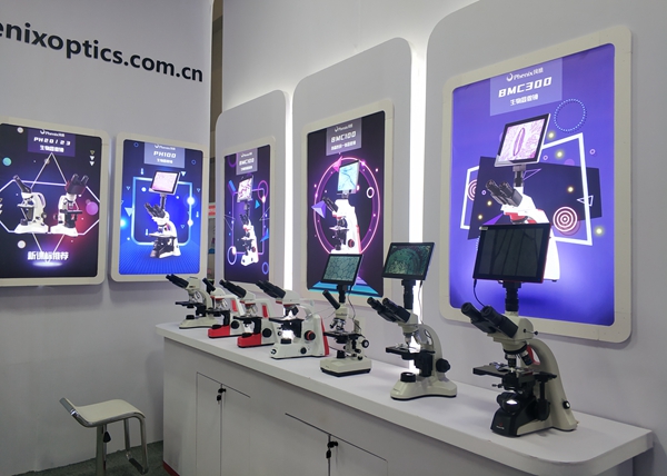 1 顯微鏡.jpg 1 顯微鏡.jpg