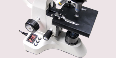 1載物臺(tái).jpg 1載物臺(tái).jpg