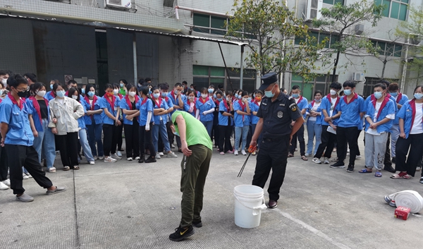 2 消防演練.jpg 2 消防演練.jpg